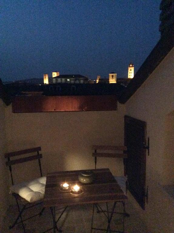 Apartment La Mansarda 알바 객실 사진